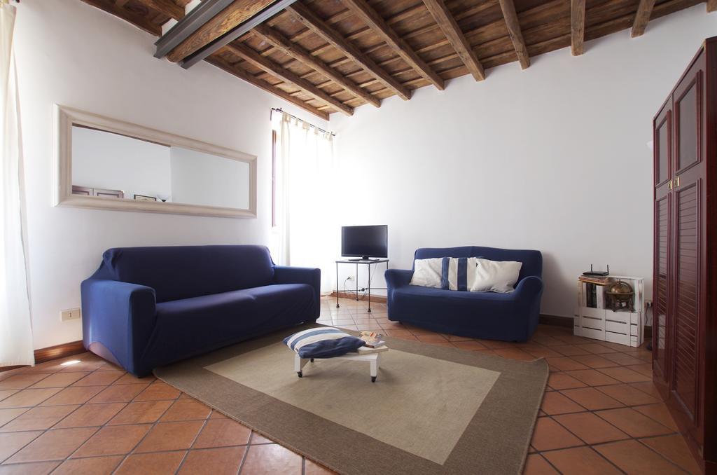 Vacanze Romane Centro Storico Trastevere Apartment Стая снимка