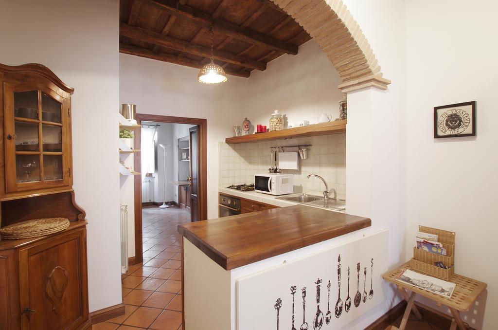 Vacanze Romane Centro Storico Trastevere Apartment Стая снимка