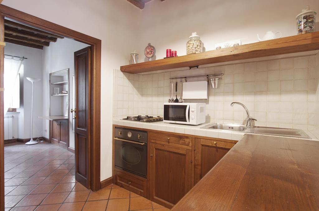 Vacanze Romane Centro Storico Trastevere Apartment Стая снимка