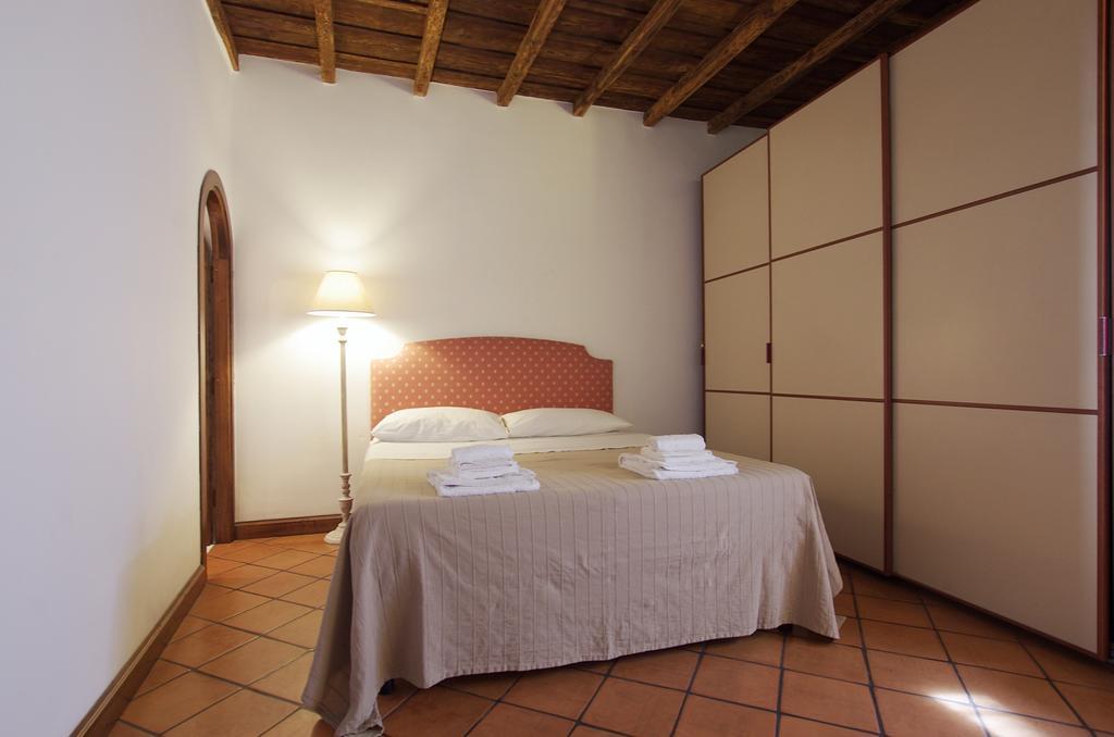 Vacanze Romane Centro Storico Trastevere Apartment Стая снимка