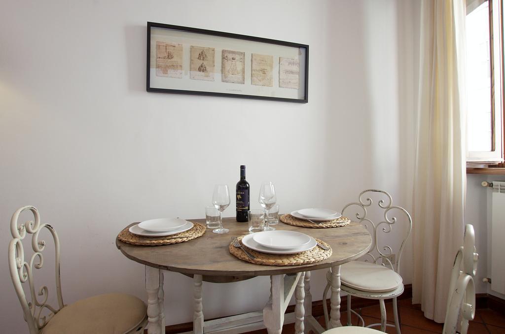 Vacanze Romane Centro Storico Trastevere Apartment Стая снимка